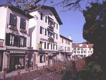 De La Nivelle Hotell Saint-Pée-sur-Nivelle Exteriör bild